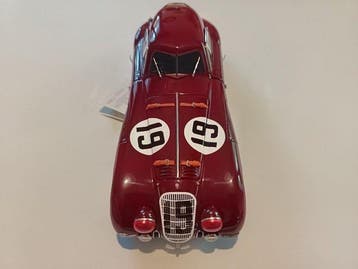 CMC 1:18 - Model sportwagen - Alfa Romeo 8c aereodinamica