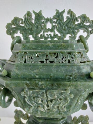 Vase couvert brulle parfum au dragons - slingerend - China