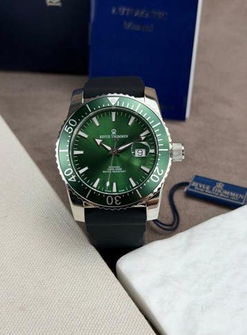 Revue Thommen - Diver Automatic Date Green - 17030.2534 -, Nieuw