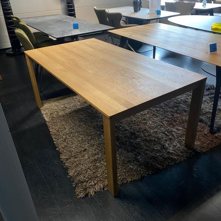 Opus Eettafel (uitschuifbaar), Maison & Meubles, Tables | Tables à manger, Envoi