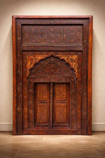 Panneau de porte architectural en bois sculpté de style