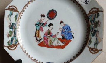 Bord - Porselein - Chinese bord, 18e eeuw.