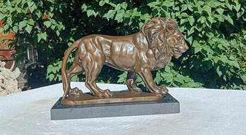 Gesigneerd-Giambolognu - sculptuur, Leeuw kracht, elegantie, Antiek en Kunst