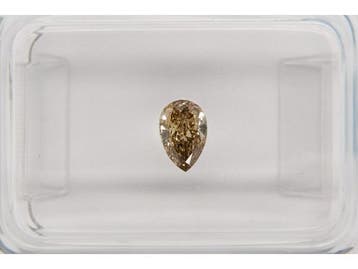 Veiling -  Natuurlijke diamant - Fancy bruinachtig geel 0,34, Nieuw