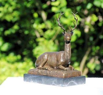 sculptuur, Bronzen Hertenbeeld gesigneerd- brons stempel. -, Antiek en Kunst
