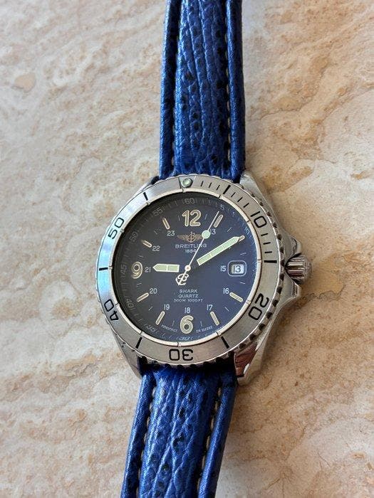 Breitling - Shark - Sans prix de réserve - A58605 - Homme -, Bijoux, Sacs & Beauté, Montres | Hommes