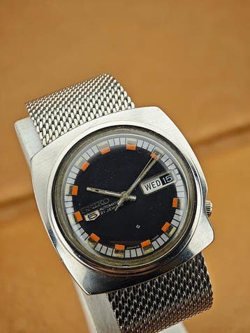 Seiko - 5 TV Case Automatic 21 Jewels – Ref. 6119-7420 –