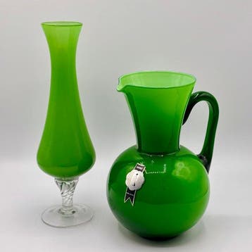 AVEM (Arte Vetraria Muranese) - Vaas (2) - Opaline glas, Antiek en Kunst