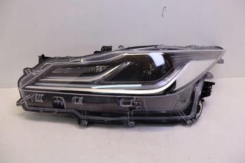 voorlamp links voor Toyota Corolla E21 sedan 81150-02T51, Verzenden, Gebruikt