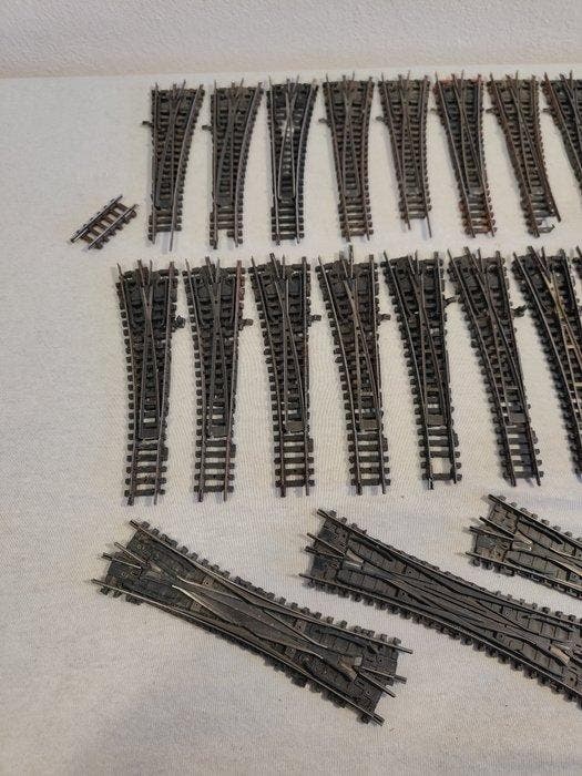 Arnold Rapido N - Modeltreinsporen (40) - 17 wisselpaaren +, Hobby en Vrije tijd, Modeltreinen | N-Spoor