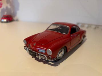 Franklin Mint 1:24 - Modelauto - VW Karmann Ghia, Hobby en Vrije tijd, Nieuw