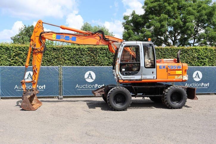 Veiling: Wielgraafmachine Fiat Hitachi EX135W Diesel 76kW 20, Articles professionnels, Machines & Construction | Grues & Excavatrices