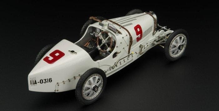 CMC 1:18 - Modelauto - Bugatti T35 - 1924 - Team Germany -, Hobby & Loisirs créatifs, Voitures miniatures | 1:5 à 1:12