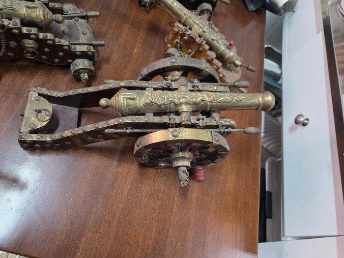 Model militair voertuig (9), Kinderen en Baby's, Speelgoed | Overig