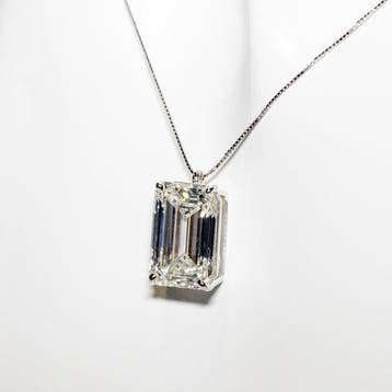 Ketting met hanger - 18 karaat Witgoud - 7.10ct. tw. Diamant