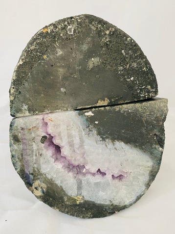 amethist Geode - Hoogte: 31.34 cm - Breedte: 16.17 cm- 17 kg