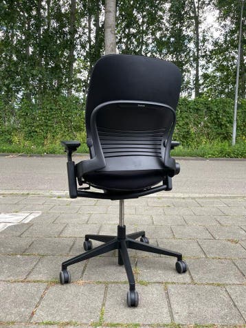 Steelcase Leap V2 Bureaustoelen - Zwart - Full Option, Verzenden, Bureaustoel