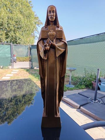 G. Delafontaine - sculptuur, Christus met het heilig hart. -