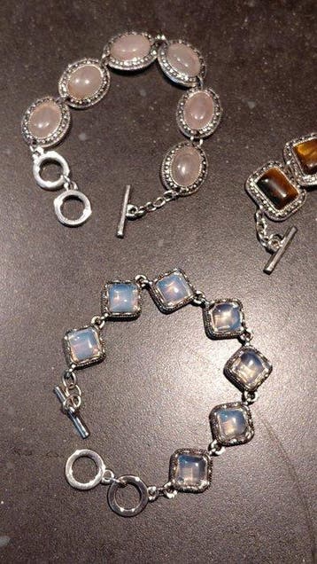 Ensemble de 3 bracelets en pierres précieuses – Œil de