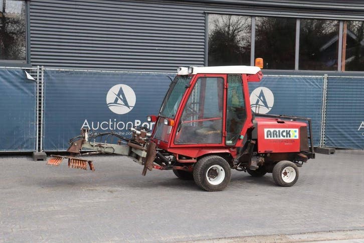 Veiling: Veegmachine Toro GROUNDMASTER 4000D Diesel 2008, Zakelijke goederen, Machines en Bouw | Onderhoud en Reiniging, Ophalen