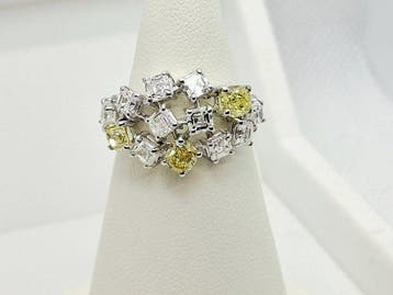 Bague de cocktail - 18 carats Or blanc - 3.36ct. tw. Jaune