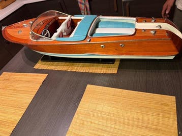 Modelauto - Maquette Riva Aquamara en bois 88 cm, Hobby en Vrije tijd, Nieuw
