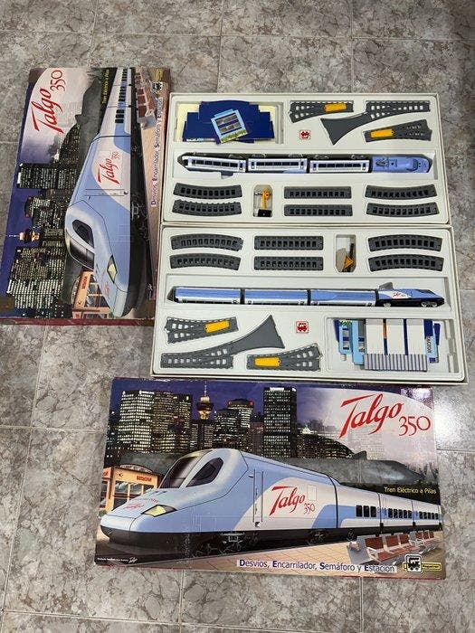 Talgo - 350 - Train Set - Speelgoed modelkit, Antiquités & Art, Antiquités | Autres Antiquités