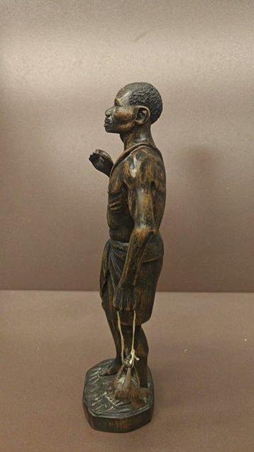 Hunter-Themed Wood Carving - sculptuur - Afrika (Zonder