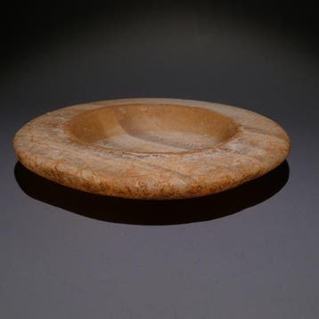 Oud-Egyptisch Albast Vaas, bord, schotel. Ø 12,2 cm. Oud