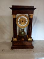 Pendule portique Style Empire Bois, Bronze, Laiton -