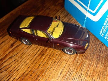 Provence Moulage 1:43 - Modelauto - Aston Martin Virage