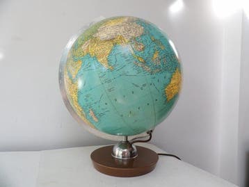 Terrestrial table globe - 1950-1960