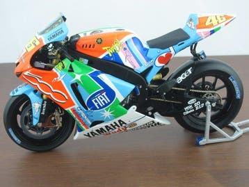 Minichamps 1:12 - Model motorfiets - Yamaha YZR-M1 #46 –, Nieuw