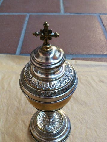 Religieuze en spirituele objecten - verzilverd en verguld
