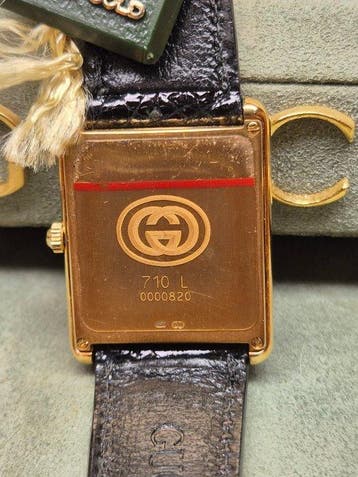 Gucci - Orologio da donna 710 L - Cassa in Oro Massiccio 18K, Nieuw