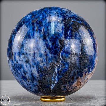 Natuurlijke sodalietbol – Diepblauwe elegantie als exclusief