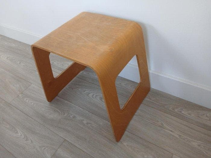IKEA - Lisa Norinder - Tabouret - Benjamin - Bois, Bouleau, Antiek en Kunst, Antiek | Meubels | Stoelen en Sofa's