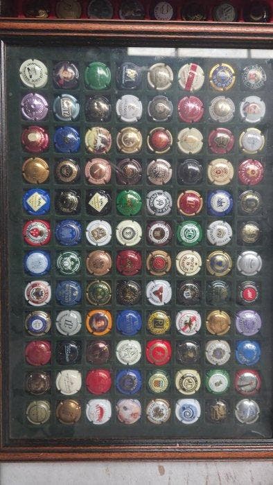 Champagne capsules - Aluminium, Antiquités & Art, Antiquités | Jouets