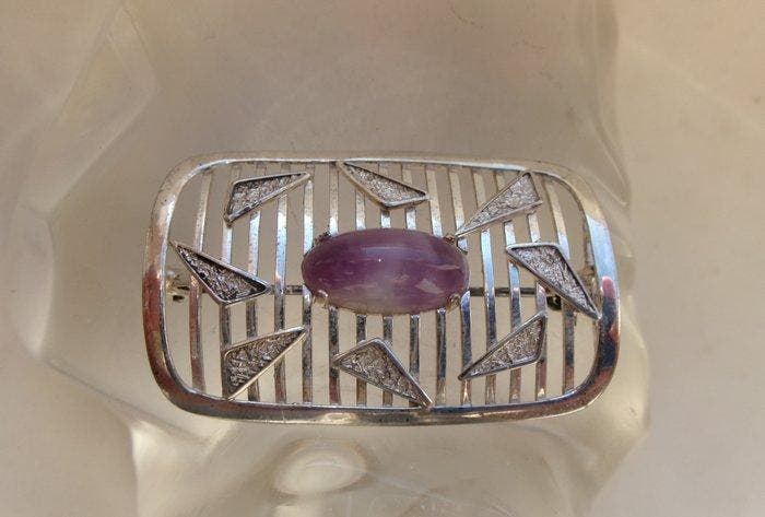 Zilver, amethist - Broche - Art Deco Bauhaus, Antiek en Kunst, Kunst | Designobjecten