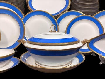 Limoges France - Porcelaines d’Art René Caire - Tafelservies