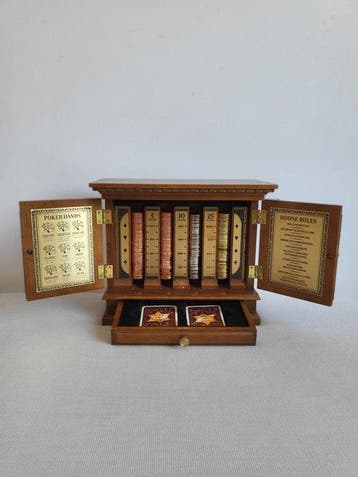 The Franklin Mint – Aces and Eights Western Poker – The
