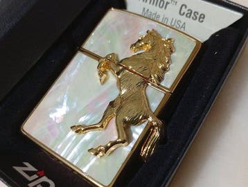 Zippo - Armor Mother of Pearl Horse – 2025 – Caixa Original, Nieuw