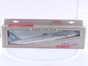 Schaal 1:200 Skymarks SKR122 Boeing 777-200 Air New Zeala..., Ophalen of Verzenden, Nieuw