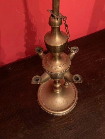 Lampe à huile - Laiton - Florentine du XIXe siècle, Antiquités & Art