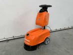 Veiling - Daewoo schrobmachine 1.350m²/u DAXM30, Tuin en Terras, Nieuw