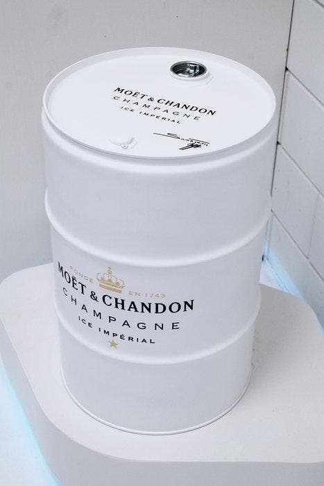 Suketchi - Moët & Chandon Ice Imperial Edition Barrel, Antiek en Kunst, Kunst | Designobjecten
