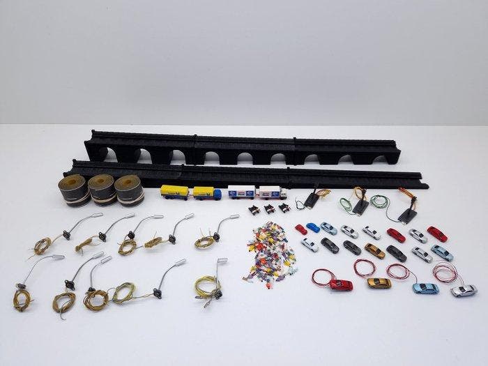 Märklin, Kibri Z - Modeltreinlandschap (132) - Diverse spoor, Hobby en Vrije tijd, Modeltreinen | H0