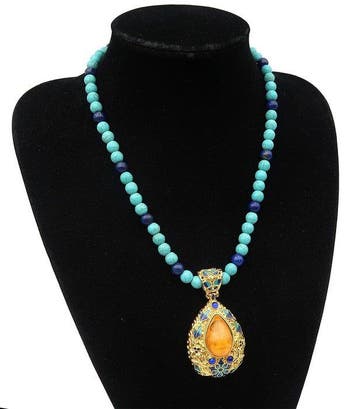 Howliet turquoise - boeddhistische meditatiehalsketting -