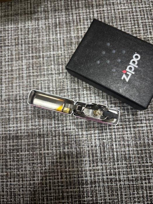 Zippo - Aansteker - Staal, Verzamelen, Rookartikelen, Aanstekers en Luciferdoosjes