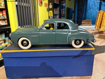 CIJ - Modelauto - Renault Frégate (modèle réduit La Frégate